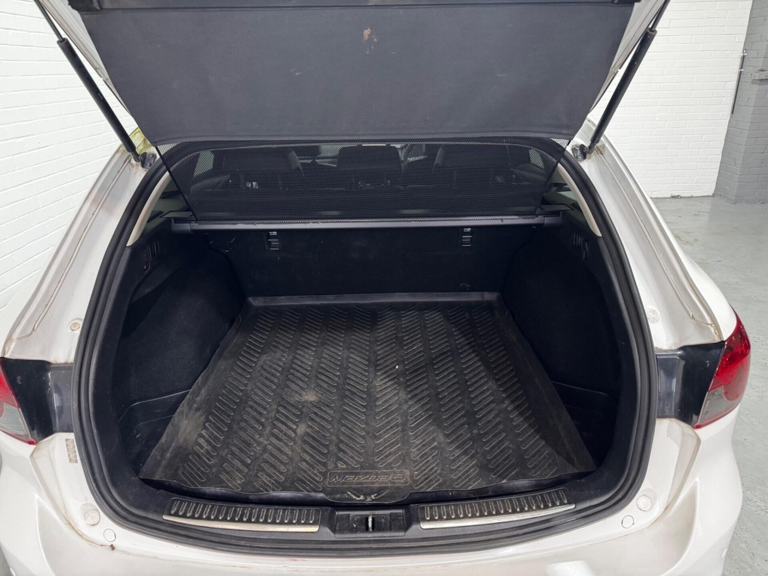 Vehicle 27