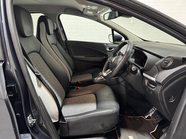 Used Renault Zoe 2020 for sale - 75461947: Photo 17
