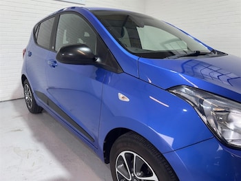 Used Hyundai i10 2018 for sale - 78081518: Photo