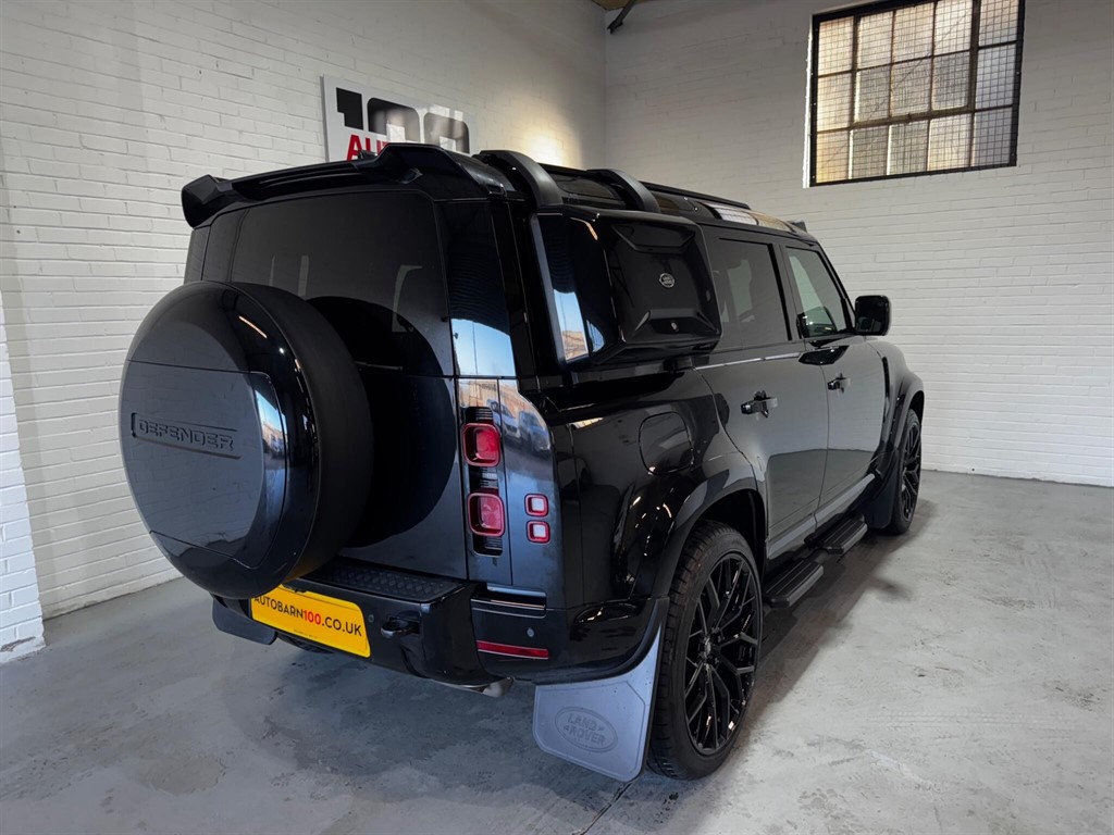 Used Land Rover Defender 2023 for sale - 76957187: Photo 13