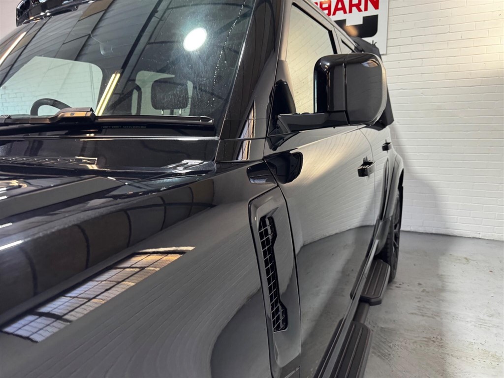 Used Land Rover Defender 2023 for sale - 76957187: Photo 18