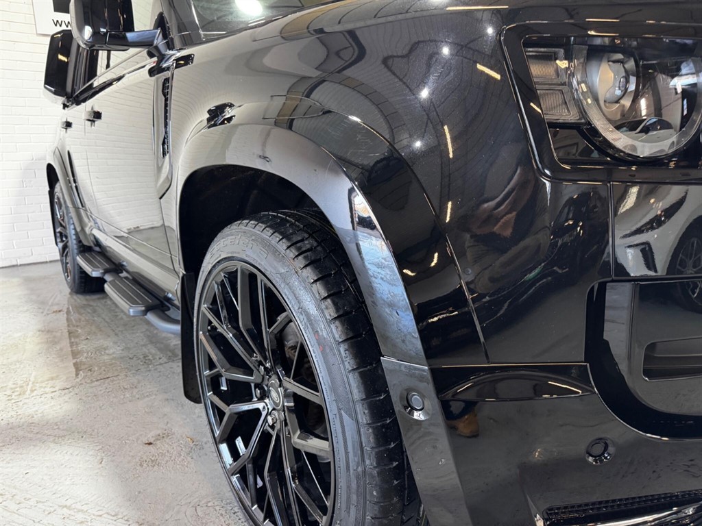 Used Land Rover Defender 2023 for sale - 76957187: Photo 21