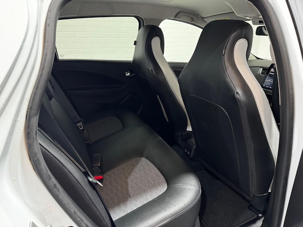 Used Renault Zoe 2021 for sale - 76170573: Photo 5