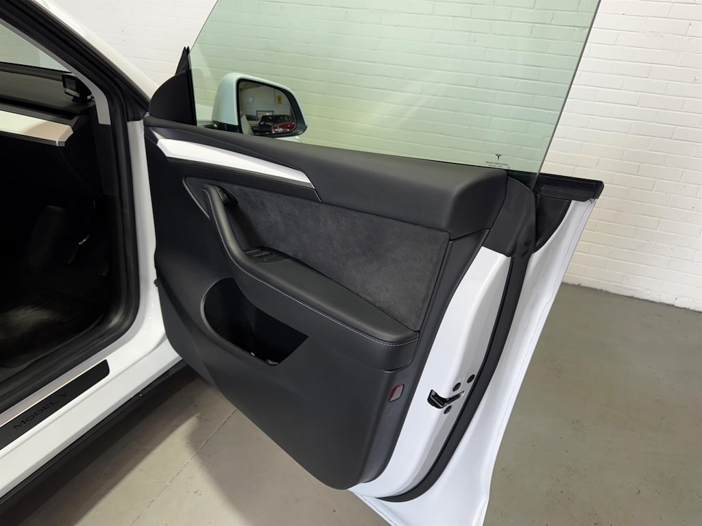 Used Tesla Model Y 2022 for sale - 76957177: Photo 15