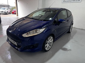 Used Ford Fiesta 2015 for sale - 78117036: Photo