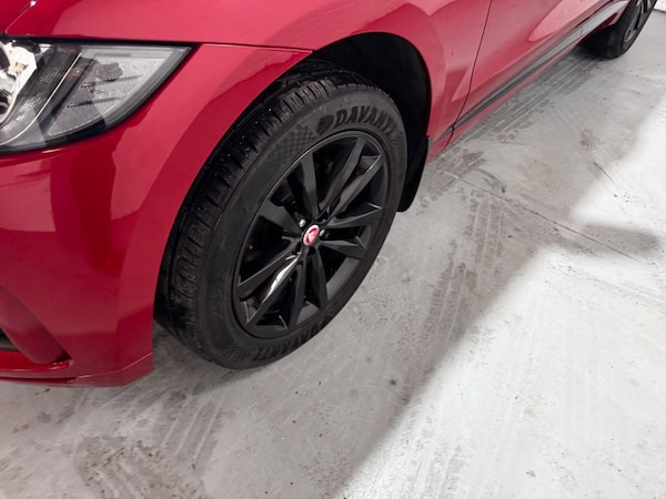 Used Jaguar F-Pace 2018 for sale - 76129201: Photo 23
