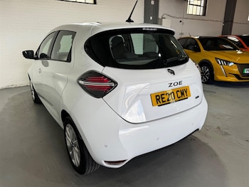 Used Renault Zoe 2020 for sale - 77833802: Photo