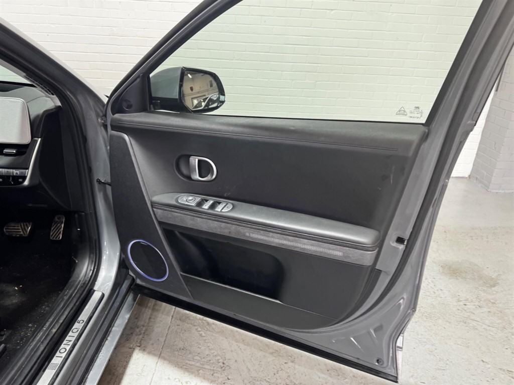 Used Hyundai IONIQ 5 2021 for sale - 76957163: Photo 18