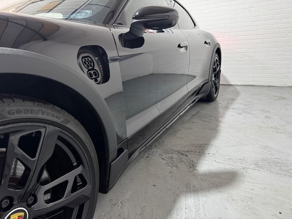 Used Porsche Taycan 2021 for sale - 75663104: Photo 27