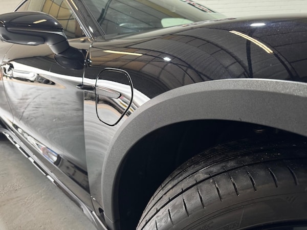 Used Porsche Taycan 2021 for sale - 75663104: Photo 35