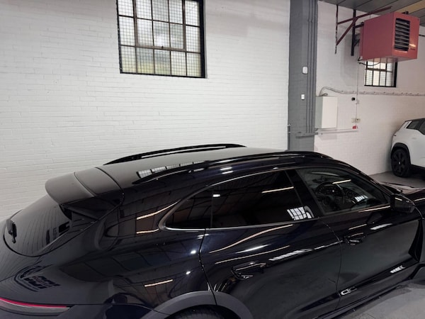 Used Porsche Taycan 2021 for sale - 75663104: Photo 38