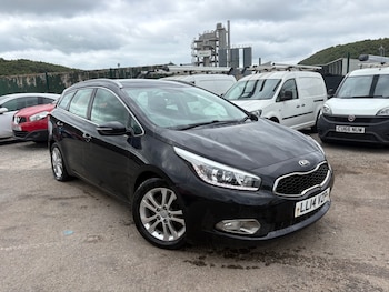 Used Kia Ceed 2014 for sale - 79330302: Photo
