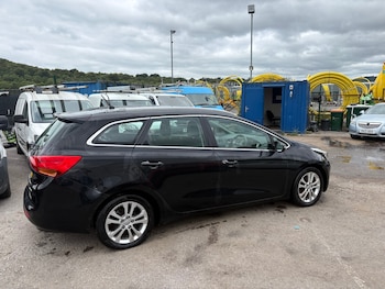 Used Kia Ceed 2014 for sale - 79330302: Photo