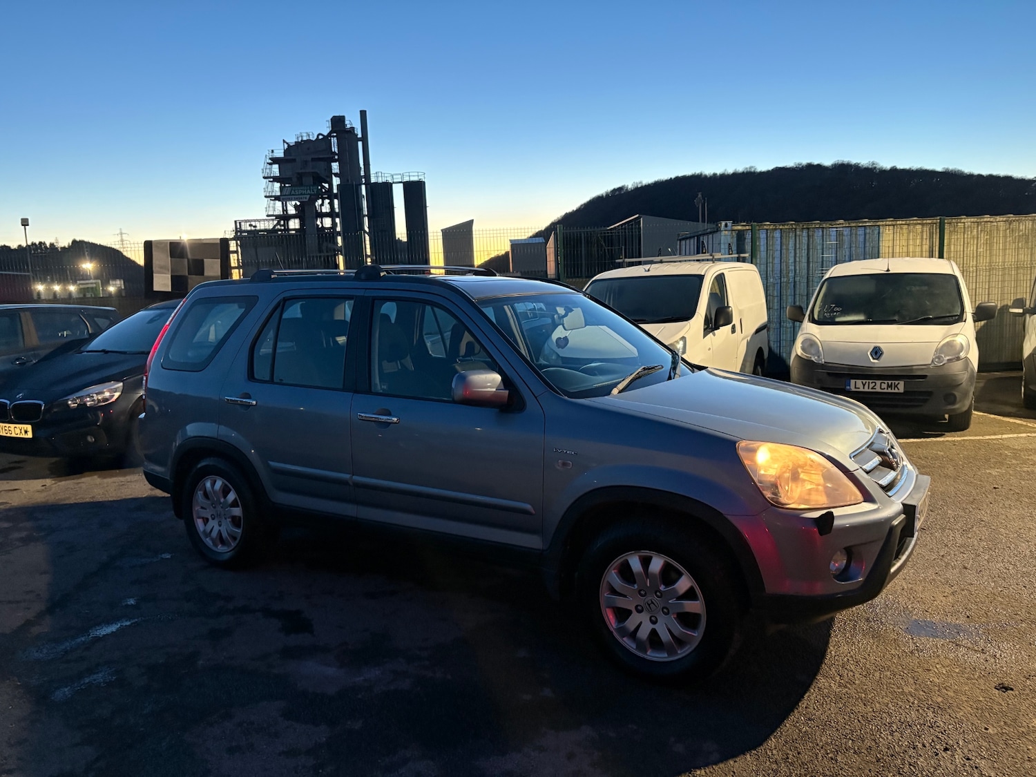 Used Honda CR-V 2006 for sale - 76697255: Photo 2