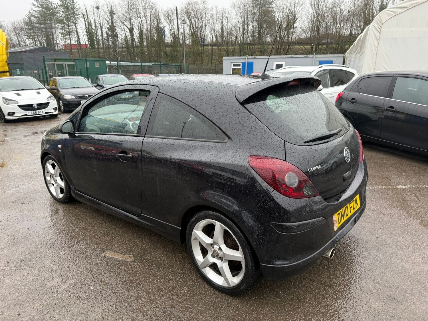 Used Vauxhall Corsa 2010 for sale - 77681943: Photo 4