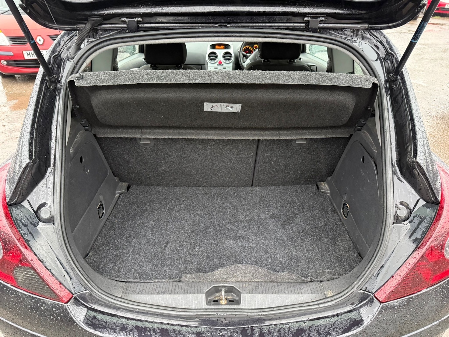 Used Vauxhall Corsa 2010 for sale - 77681943: Photo 7