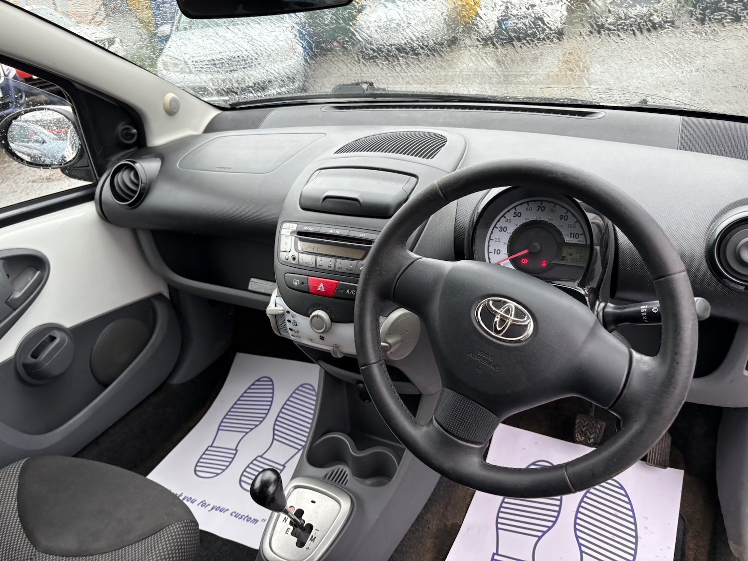 Used Toyota AYGO 2011 for sale - 76946311: Photo 7