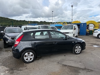 Used Hyundai i30 2010 for sale - 78858585: Photo