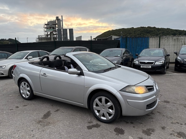 Used Renault Megane 2008 for sale - 75301637: Photo 2