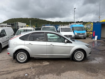 Used Ford Focus 2009 for sale - 79352341: Photo