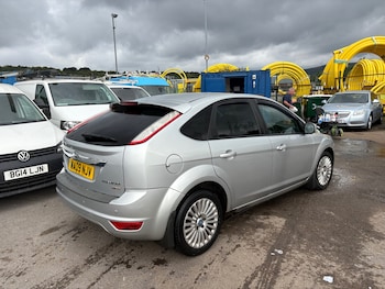 Used Ford Focus 2009 for sale - 79352341: Photo