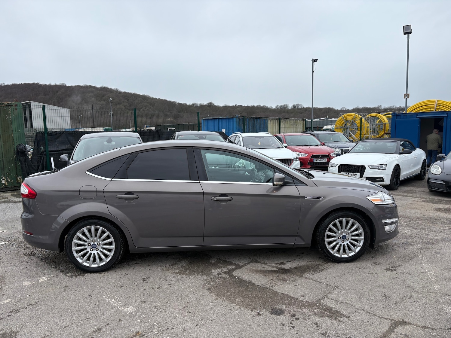 Used Ford Mondeo 2014 for sale - 77815507: Photo 2