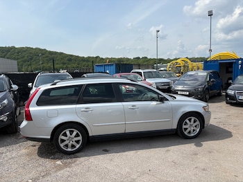 Used Volvo V50 2008 for sale - 78525919: Photo