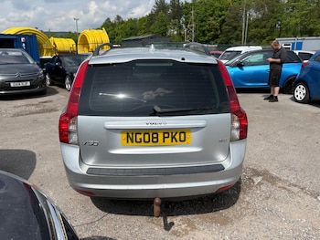 Used Volvo V50 2008 for sale - 78525919: Photo