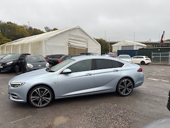 Used Vauxhall Insignia 2017 for sale - 76161605: Photo 4