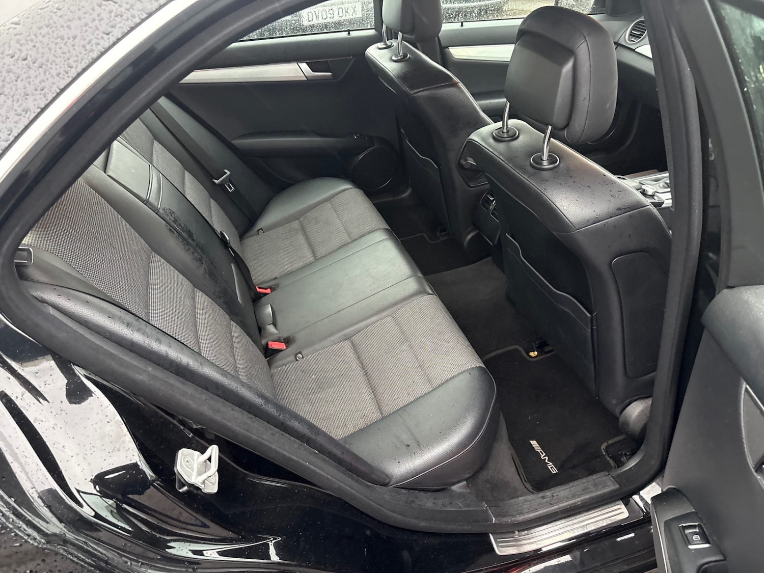 Used Mercedes-Benz C Class 2012 for sale - 76526464: Photo 16