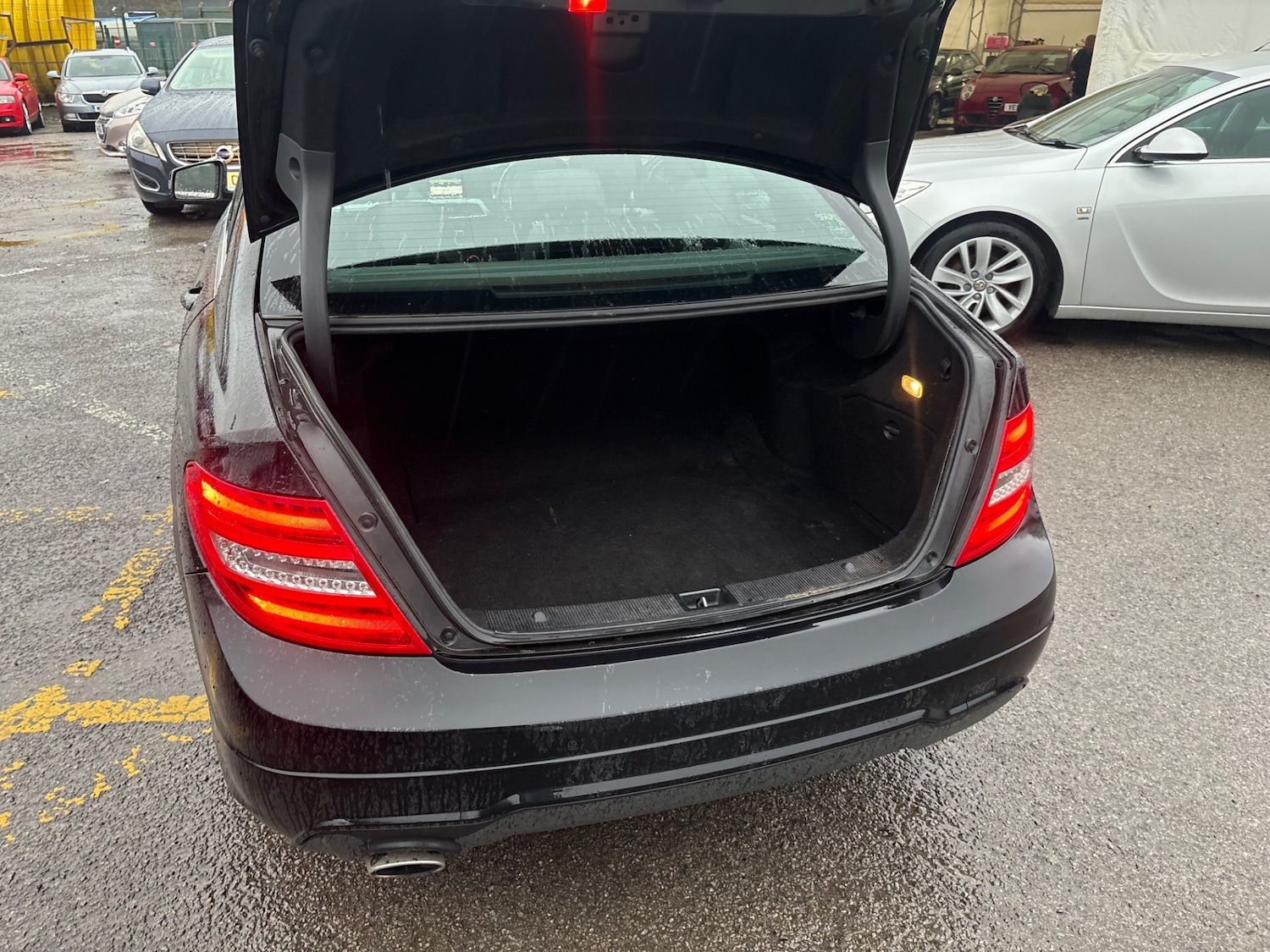 Used Mercedes-Benz C Class 2012 for sale - 76526464: Photo 17