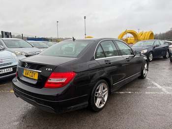 Used Mercedes-Benz C Class 2012 for sale - 76526464: Photo