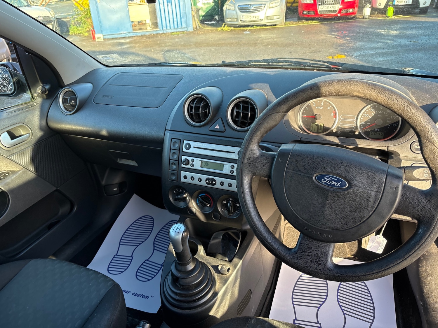 Used Ford Fiesta 2005 for sale - 76748048: Photo 8