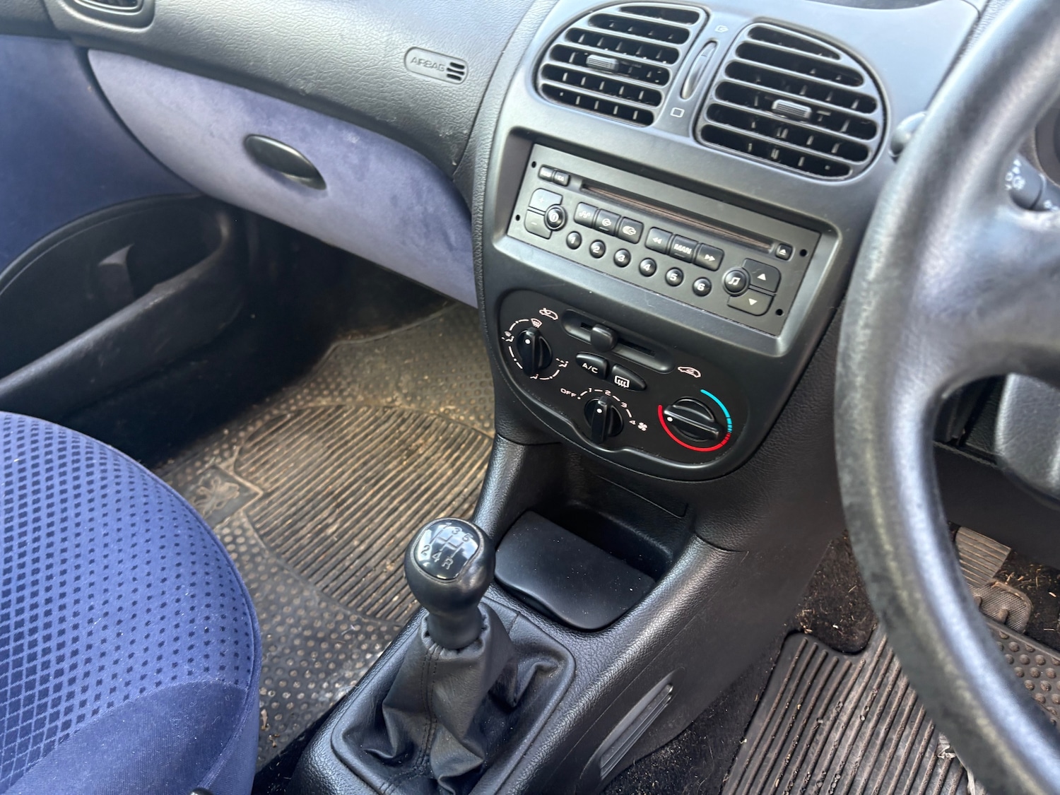 Used Peugeot 206 2003 for sale - 77058514: Photo 9