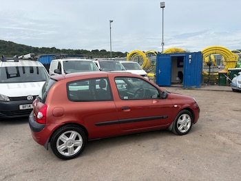 Used Renault Clio 2005 for sale - 79399442: Photo