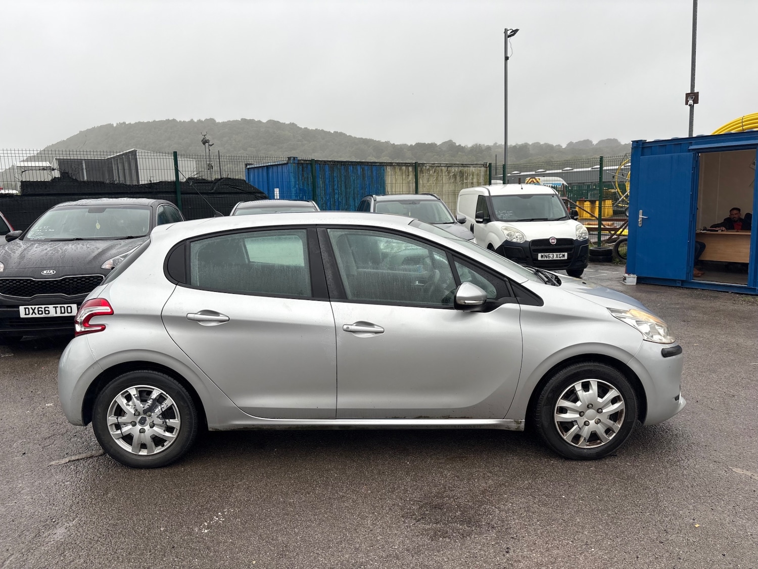 Used Peugeot 208 2019 for sale - 76163791: Photo 8