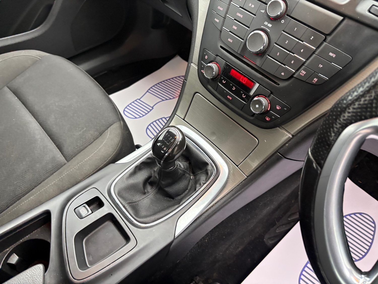 Used Vauxhall Insignia 2012 for sale - 77796838: Photo 11