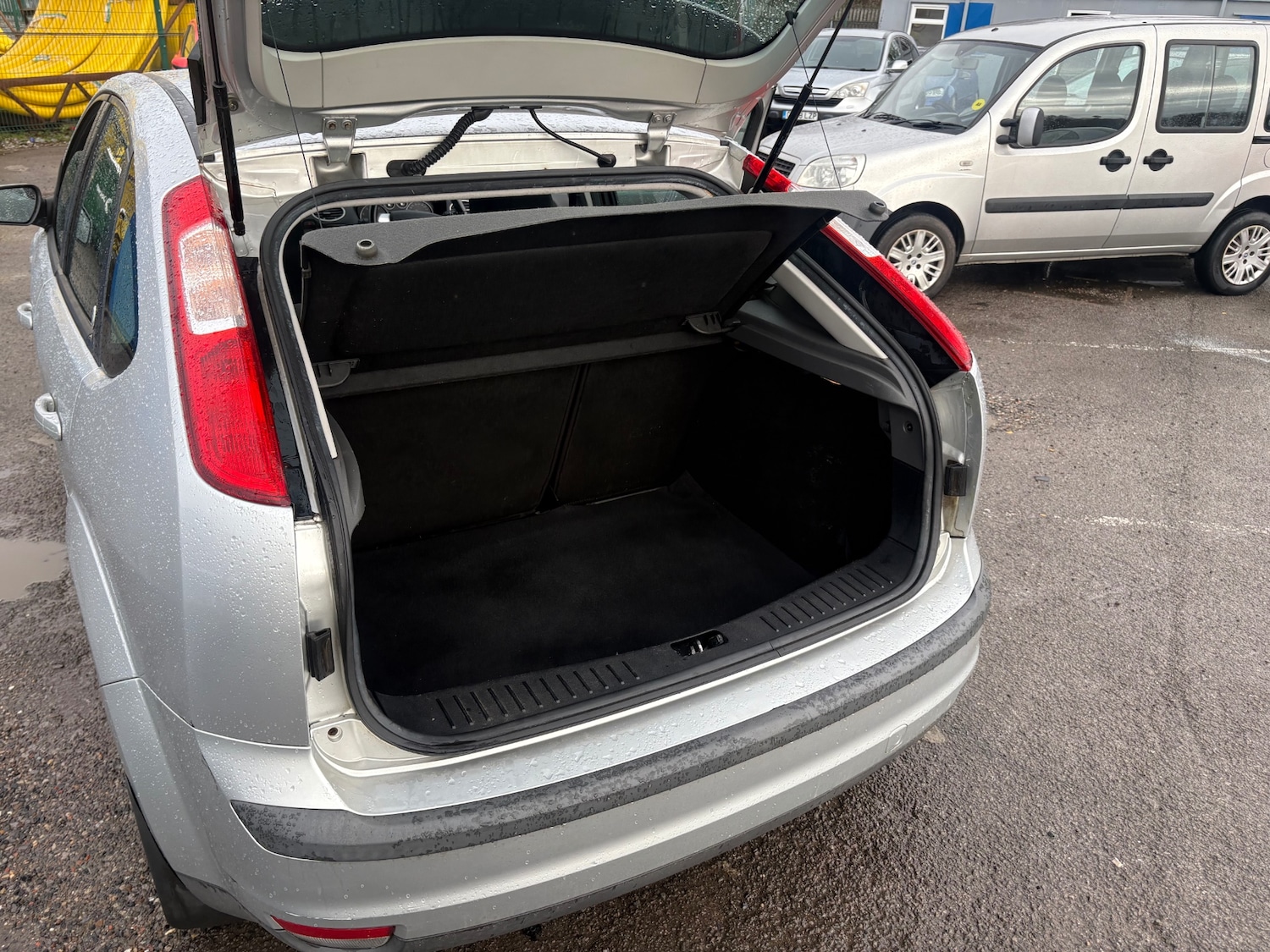 Used Ford Focus 2006 for sale - 77392127: Photo 14