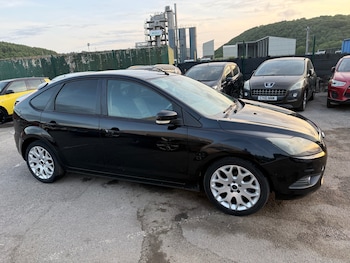 Used Ford Focus 2009 for sale - 78740675: Photo