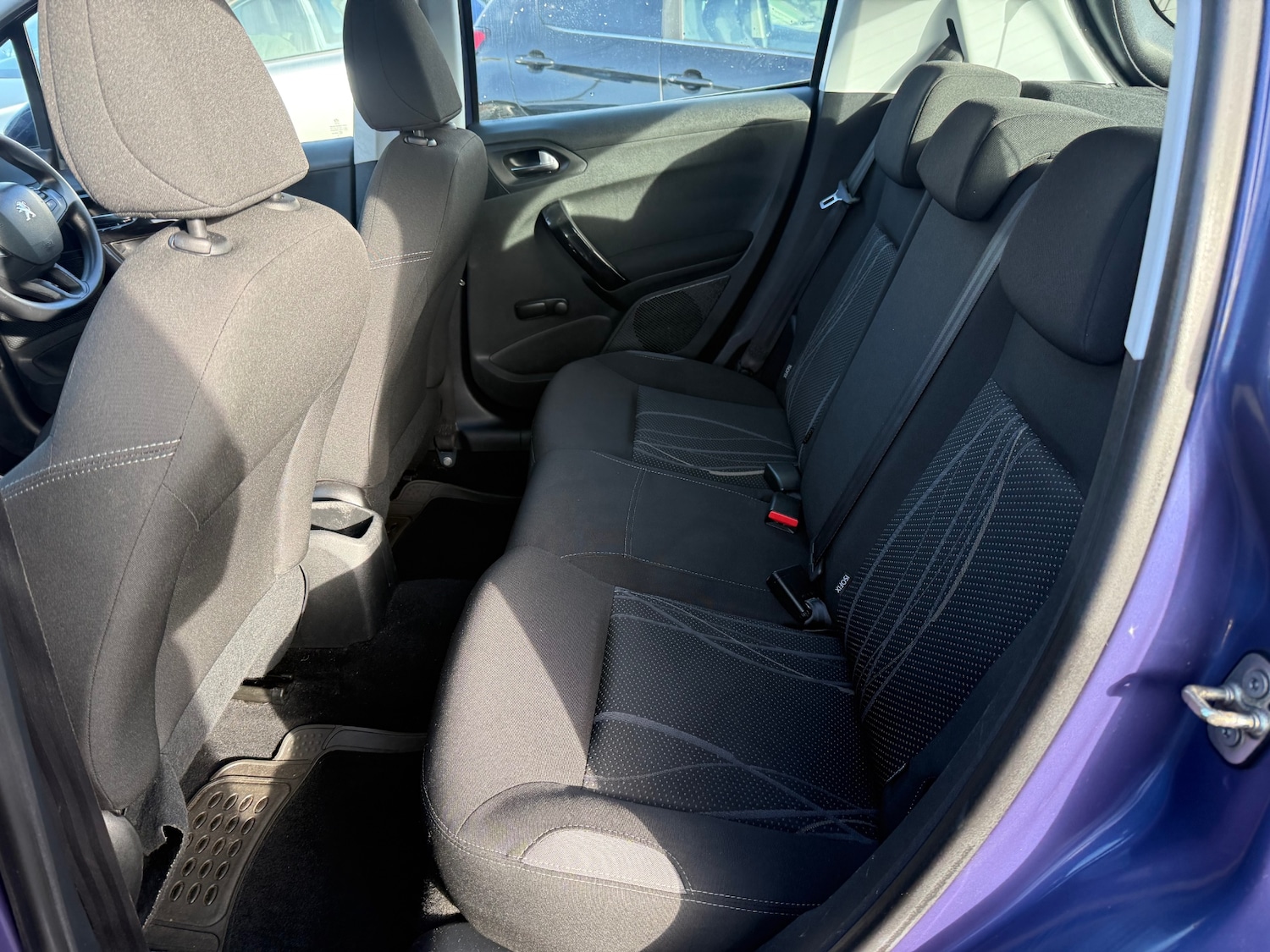 Used Peugeot 208 2013 for sale - 77517778: Photo 10