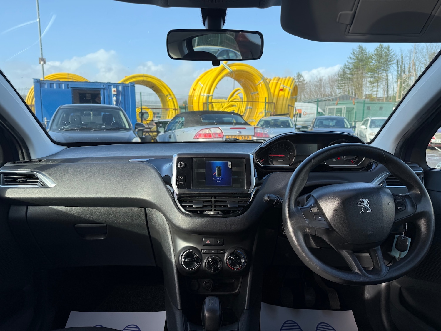 Used Peugeot 208 2013 for sale - 77517778: Photo 11