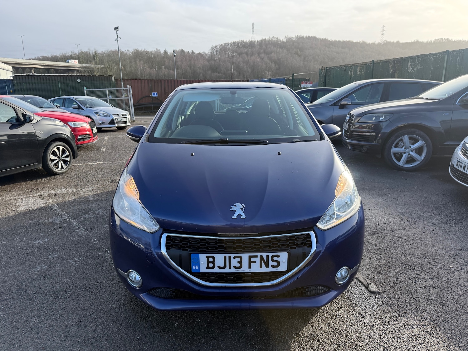 Used Peugeot 208 2013 for sale - 77517778: Photo 2