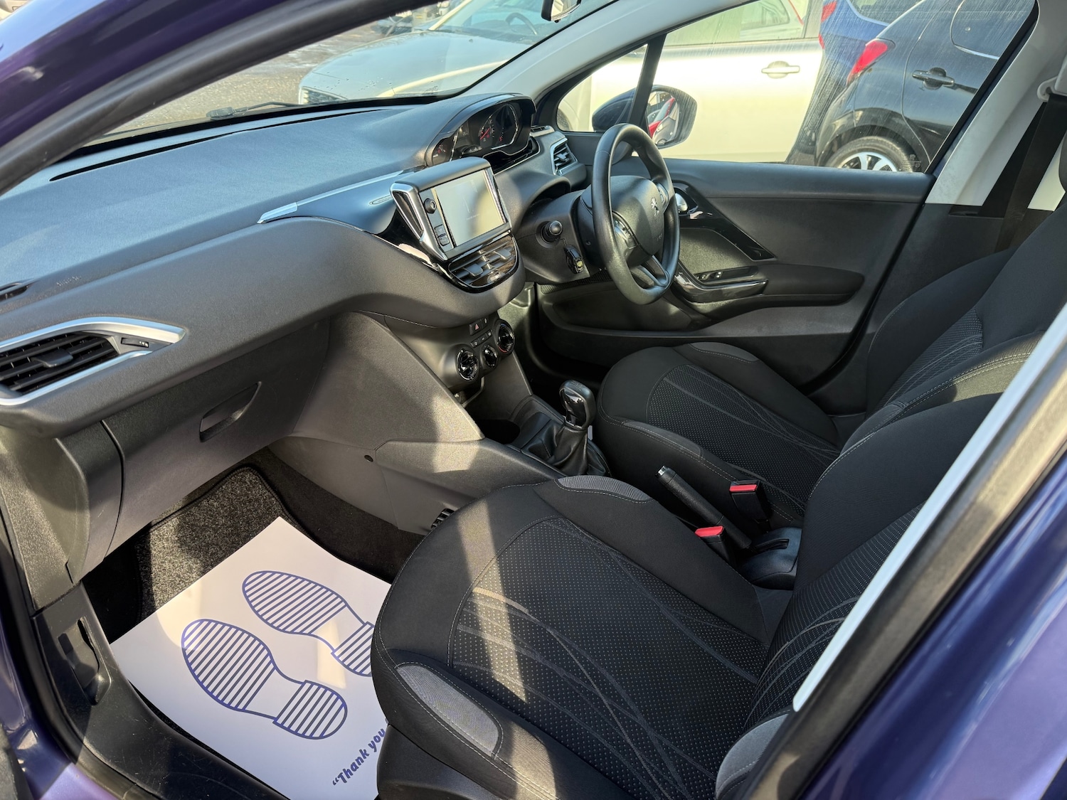 Used Peugeot 208 2013 for sale - 77517778: Photo 8