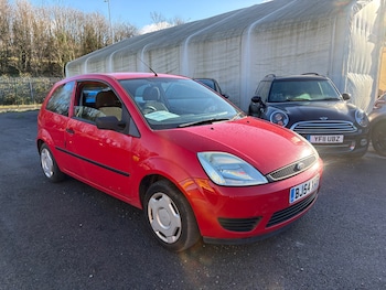 Used Ford Fiesta 2004 for sale - 76626055: Photo