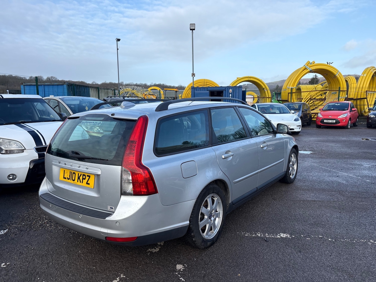 Used Volvo V50 2010 for sale - 77377820: Photo 3