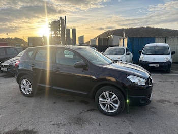 Used Nissan Qashqai 2013 for sale - 76643728: Photo