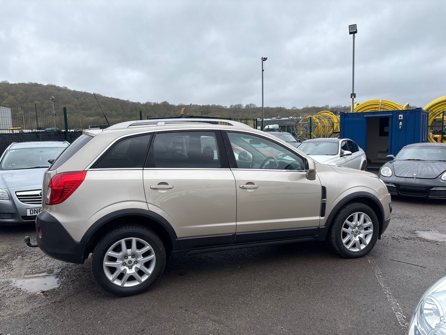 Used Vauxhall Antara 2012 for sale - 78122859: Photo 2