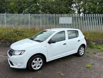 Used Dacia Sandero 2016 for sale - 75063968: Photo