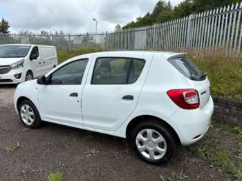 Used Dacia Sandero 2016 for sale - 75063968: Photo