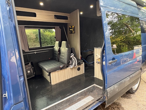 Used Volkswagen Crafter 2010 for sale - 75681473: Photo 20